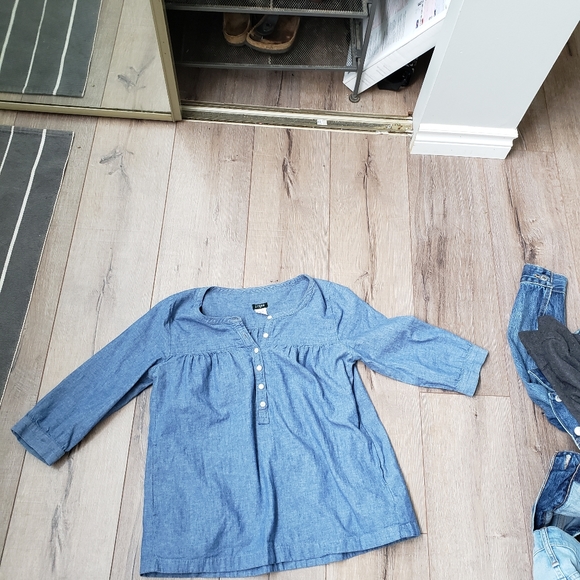 J. Crew chambray shirt - Picture 3 of 4